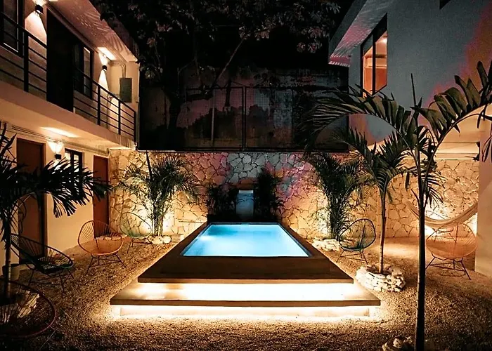Khali Cancun Hotel